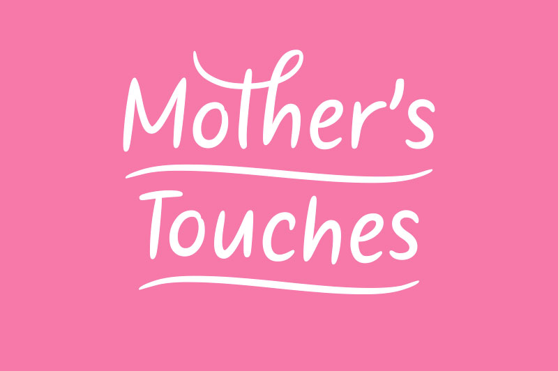 mothers-touches